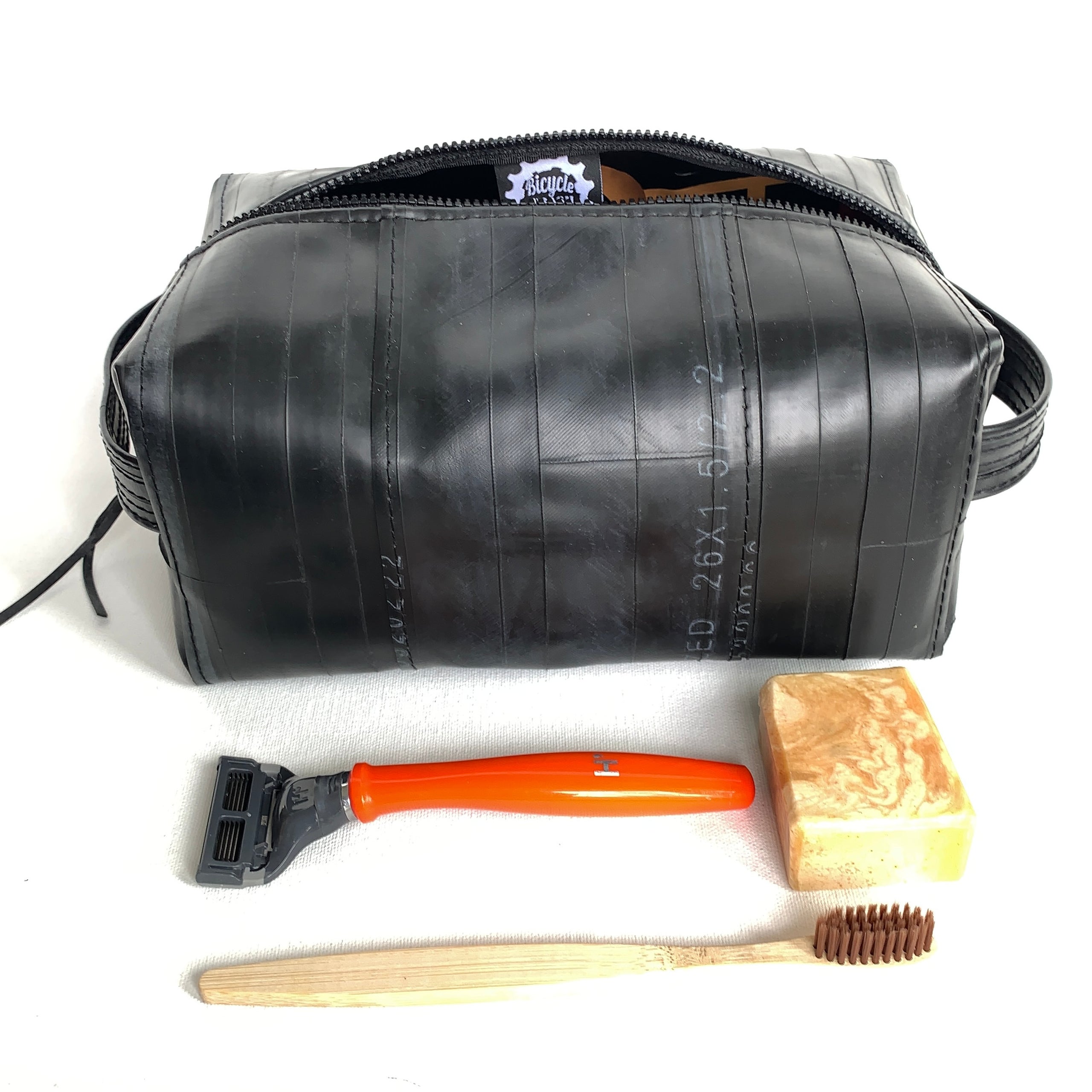 Inner tube bag outlet